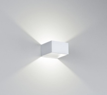 Immagine di Applique Squadrata Per Interni Kubie Bianco Led 6w 3000k Biemissione Isyluce 919