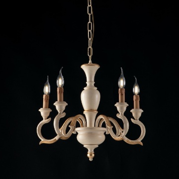 Immagine di Lampadario 5 Bracci Legno Avorio con Decori Foglia Oro Fiorenza Bonetti