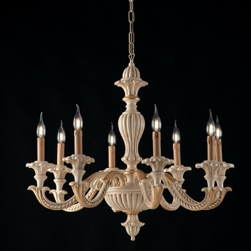 Immagine di Grande Lampadario 8 Bracci Legno Avorio e Decori Foglia Oro Leonardo Bonetti