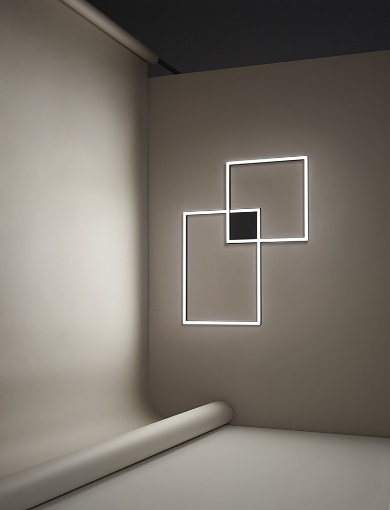 Immagine di Plafoniera Cross Nera Cornici Luminose Led 64w Dimmerabile CCT Perenz