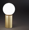 Immagine di Lampada Da Tavolo Birillo Oro Con Sfera Vetro Bianco Perenz