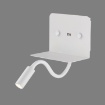 Immagine di Applique Comodino Mensola Bianca Con Faretto Led e Porte USB Calma ACB