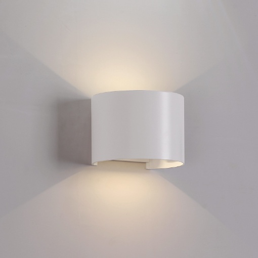 Immagine di Applique Interno Esterno Kowa Bianco Angolo Luce Regolabile Led CCT IP65 ACB