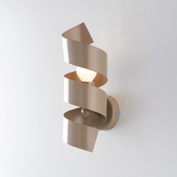 Immagine di Applique Camera Da Letto Ricciolo Tortora Helix Be Light