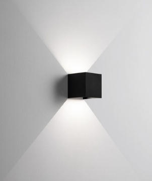 Immagine di Lampada Da Parete Cubo Nero Led 10w 3000k Biemissione Kubie IP20 Isyluce 950B