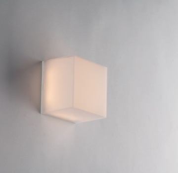 Dopo Lighting Applique Da Esterno CALM 30 Cm, IP66, In Resina Bianca Con Diffusore In Metacrilato, Luce LED E27 6W Inclusa, Per Terrazzo, Giardino E Balcone