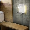 Immagine di Applique Bianca Spot Led Element e Mensola USB Trio Lighting