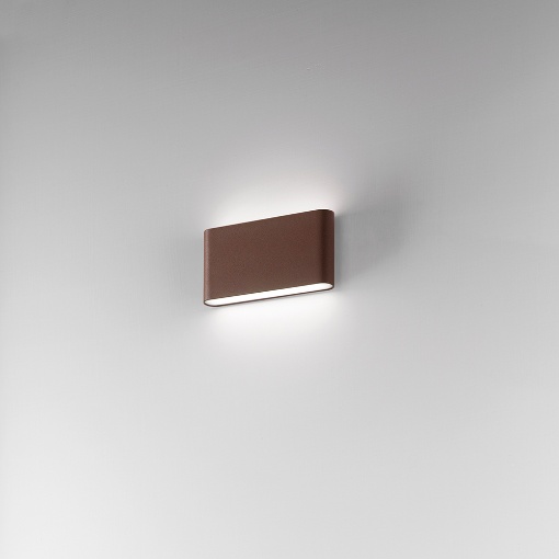 Immagine di Applique Corten Da Esterno Design Sottille Led Biemissione 20w 4000k Wallet Isyluce 506-20