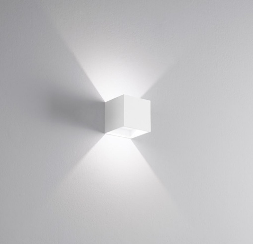 Immagine di Applique Cubo Led 10w 3000k Luce Sopra e Sotto Kubie Bianco IP20 Isyluce 950