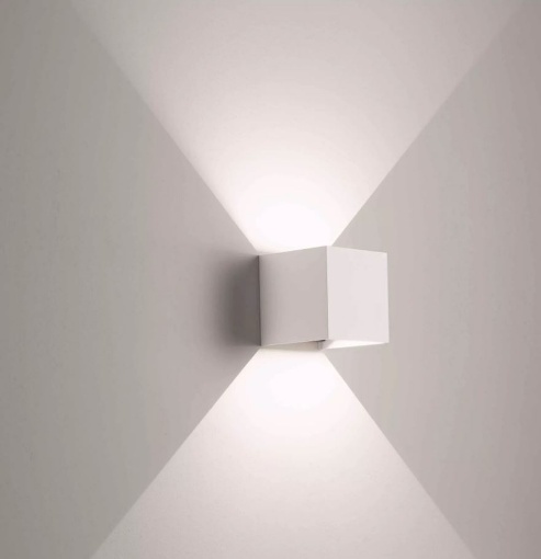 Immagine di Applique Cubo Led 16w Bianco IP54 Luce Sopra e Sotto Regolabile Isyluce 516-21