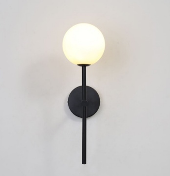 Immagine di Applique Per Camera da Letto Doris Nera Con Sfera Vetro Bianco ACB IP44