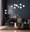 Immagine di Lampadario Doris Oro 8 Sfere Vetro Bianco Per Soggiorno ACB