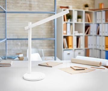 Immagine di Lampada Moderna da Scrivania Bacchette Led Ruler Bianca Perenz 6646 B