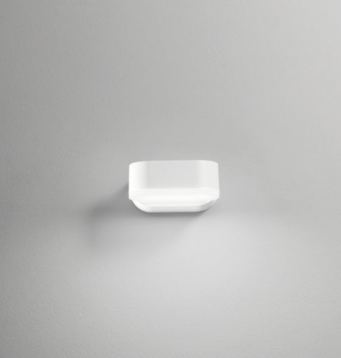 Immagine di Applique Bianca per Esterno Led Orientabile 330° IP54 Candy Perenz