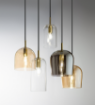 Immagine di Lampadario Ottone Per Soggiorno 5 Luci Vetri Colorati Trasparente Ambra Fumé Coro Perenz