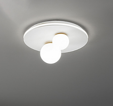 Immagine di Plafoniera Ball Bianca Ottone Con Sfere Vetro Doppia Luce Led 3000K Perenz