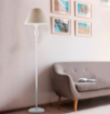 Immagine di Piantana Classica Legno Bianco Shabby con Paralume Cascina Bonetti
