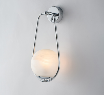 Immagine di Applique Design Moderno Cromo con Paralume Sfera Vetro Bianco Afrodite Bonetti 