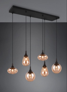 Immagine di Lampadario Lineare Per Tavolo Nero Con Vetri Ambra Lumina Trio