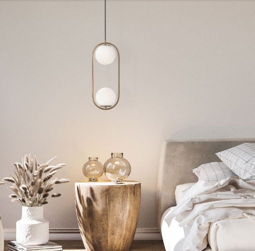 Immagine di Sospensione Oro Per Comodini Camera Da Letto 2 Sfere Vetro Bianco Niva Smarter