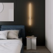 Immagine di Applique Bacchetta Bianca Sottile Led 11w Per Comodino Taboo 103 cm Smarter