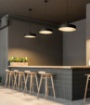 Immagine di Sospensione Cucina Moderna Jarvis  Paralume Bianco e Struttura Nera Ø30 cm ACB 