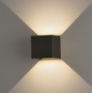 Immagine di Applique Cubo Kendo Nero Doppia Emissione Led 10x10 cm IP54 ACB
