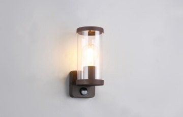 Immagine di Applique Esterna Ruggine Bonito Con Sensore Movimento IP44 Trio Lighting