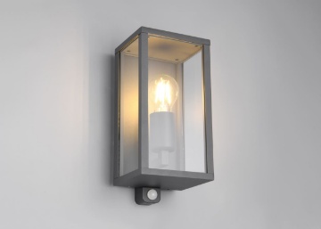 Immagine di Applique Squadrata Antracite 1xE27 con Sensore Movimento IP44 Garonne Trio Lighting