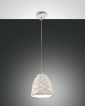 Immagine di Sospensione Decorativa Bancone Bar Cono Sfaccettato Rombi Ceramica Bianca Duchessa Ø20 cm Fabas