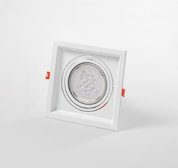 Immagine di Faretto Quadrato Da Incasso Orientabile 19cm Per Lampadina G53 Isyluce 702