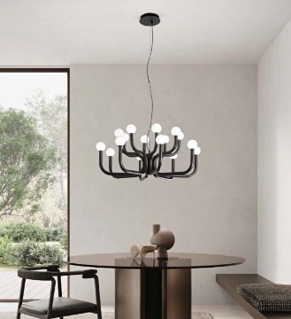 Immagine di Lampadario Con Bracci Nero 16 Sfere Vetro Bianco Per Sala Da Pranzo Derby Ondaluce