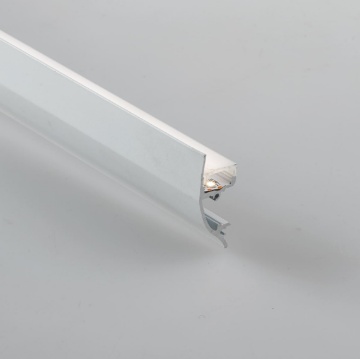 Immagine di Profilo Bianco Per Strip Led Installazione A Veletta 2 mt Veil Intec Light