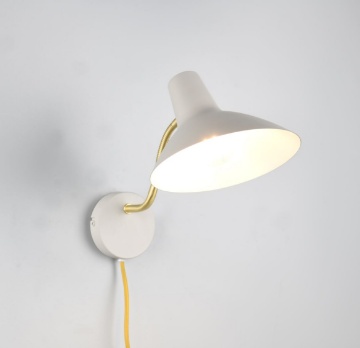 Immagine di Applique Orientabile Grigio Ottone Con Cavo Per Camera Da Letto Traveller Trio Lighting 1xE27