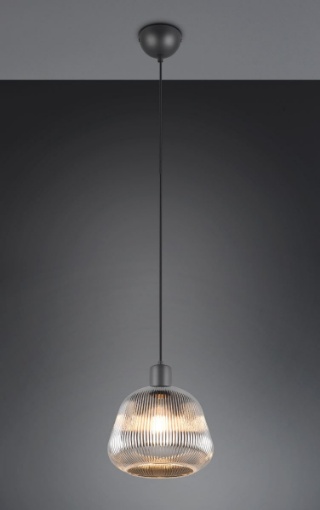 Immagine di Sospensione Vetro Rigato Cromo Nero Per Bancone Isola Tarifa Trio Lighting