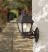 Immagine di Lanterna Da Parete Classica Per Esterni Resina Nero IP55 Alba Top Light