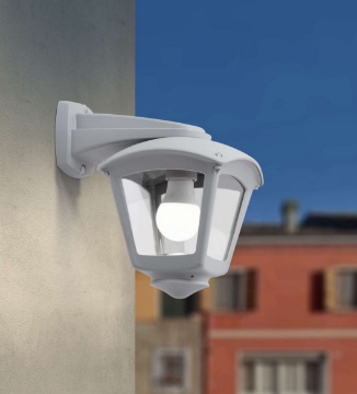 Immagine di Lanterna Applique In Resina Grigio Per Esterni IP55 Lerici Top Light