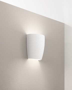Immagine di Lampada Da Parete In Gesso Righe Orizzontali 2xE27 Corinto Fan Europe