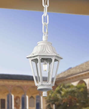 Immagine di Sospensione Lanterna Classica Da Esterno In Resina Bianca IP55 Asti Top Light