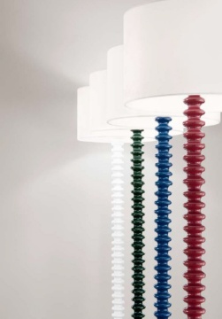 Immagine di Piantana In Metallo Colorato Con Paralume Bianco Sultan Fan Europe