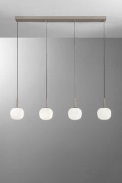 Immagine di Lampadario Lineare Sabbia Per Tavolo Pranzo Con Pendenti Vetro Bianco Eris Fan Europe