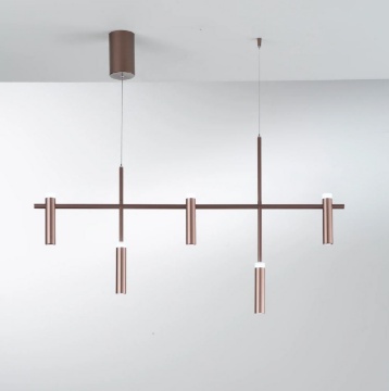 Immagine di Sospensione Led Lineare Per Tavolo 5 Luci Cilindri Bronzo Candle S5 Fan Europe