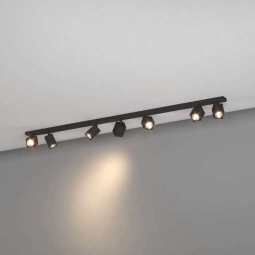 Immagine di Lampada A Binario Da Soffitto Con 7 Faretti Quadrati Orientabili Kibo Top Light