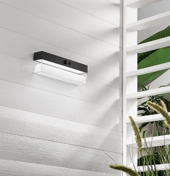 Immagine di Lampada Da Parete Led CCT Con Panello Solare e Sensore IP54 Gizah Intec