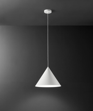 Immagine di Lampada A Sospensione Conica Per Tavolo 40 cm Iconic Perenz