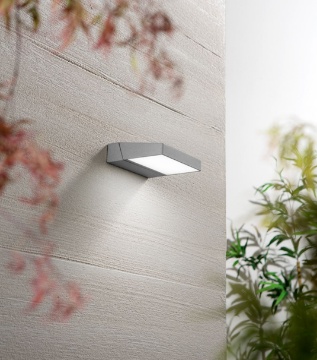 Immagine di Applique Per Esterno Grigio Faro Led 3000k Orientabile IP54 Giro Perenz