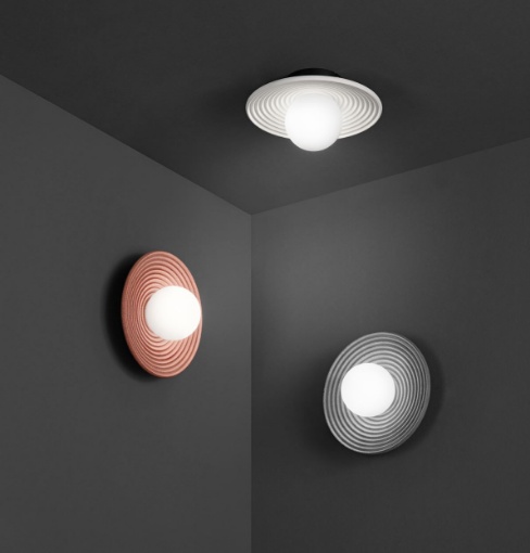 Immagine di Applique Decorativa Piatto In Cemento Con Sfera Vetro Huevo Perenz