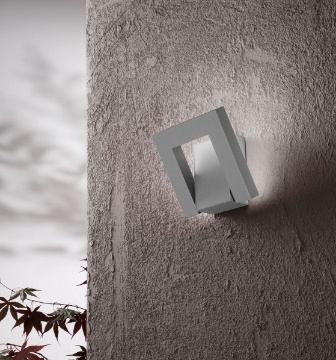 Immagine di Applique Decorativa Da Esterno Orientabile Leva Led CCT IP54 Perenz