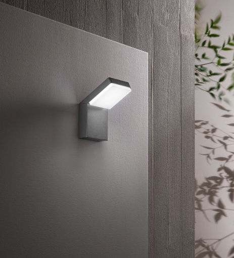 Immagine di Applique Esterno Faro Bianco Led 20w CCT IP65 Piega Perenz