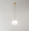 Immagine di Sospensione Oro con Boccia Vetro Bianco Soffiato Led Cirro Perenz